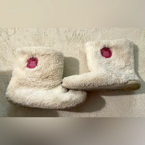 Juicy Couture Slippers boot size L 9/10